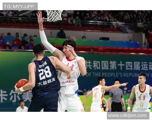 全运会江苏男篮迎战新疆队争夺荣誉之战精彩瞬间回顾
