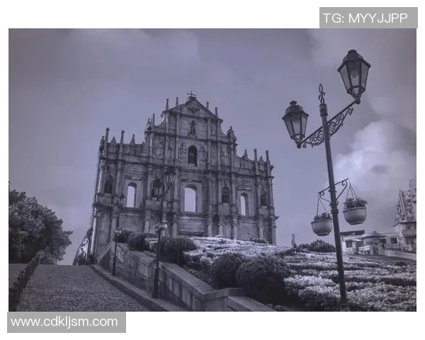 探索摩尔特里：一座融合历史与现代魅力的城市之旅